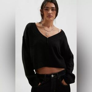 Urban Outfitters BDG V-Neck Women's Sweater
